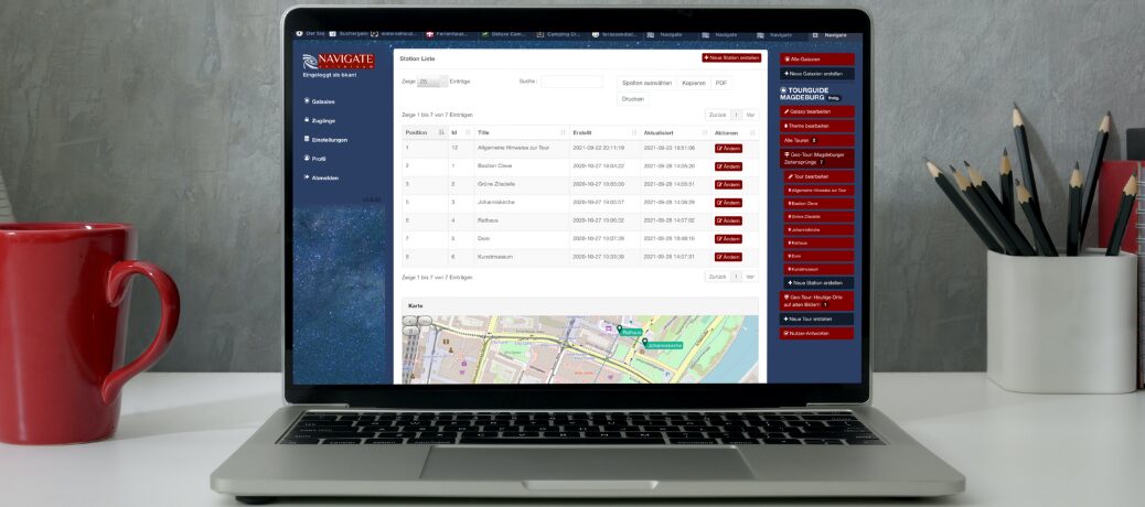 Bearbeitungsportal am Laptop: Stationen, Texte und Medien einer Tour selbst pflegen